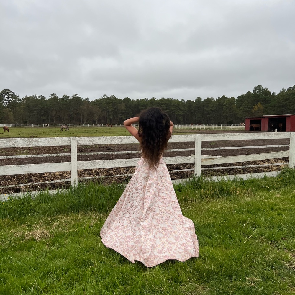 B DARLIN Junior’ Scoop-Neck Jacquard Ball Gown